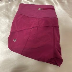 Ripened Raspberry lululemon speed up short size 2